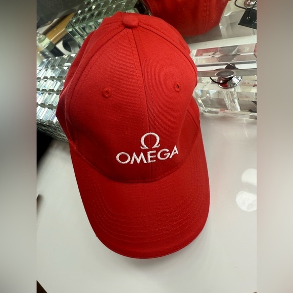 Omega cap main image 8